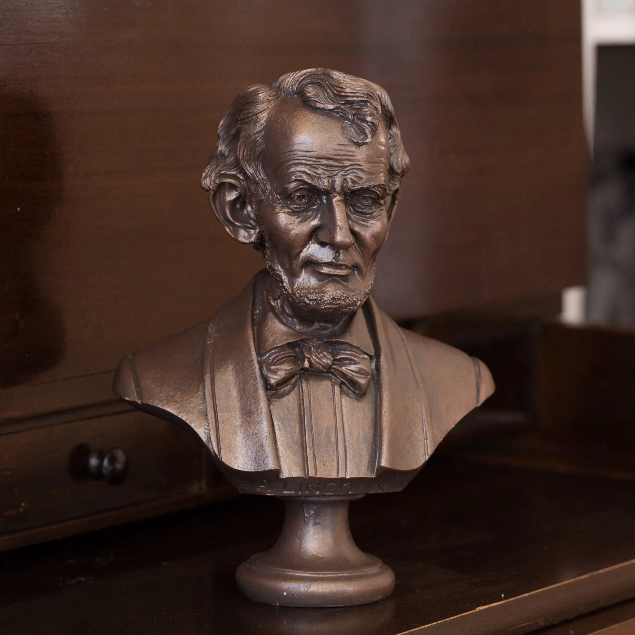 Abraham Lincoln 10-inch Bust