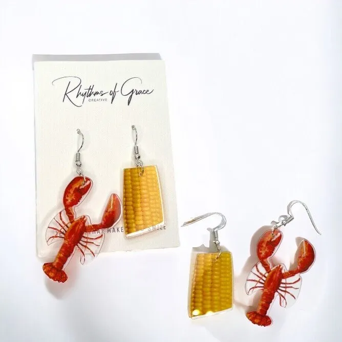 Crawfish Boil Earrings - Crawfish Earrings, Mardi Gras, New Orleans, Lobster Earrings, Mardi Gras Accessories, Cajun Earrings, Corn Earrings