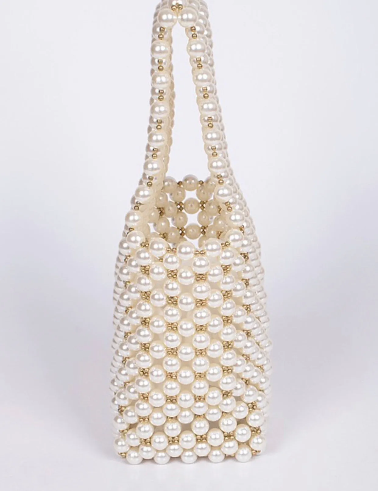 Pearl Linked Bucket Bag