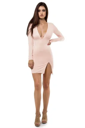 THE MYSTYLEMODE BLUSH DOUBLE LINED DEEP V NECK SLIT DRESS