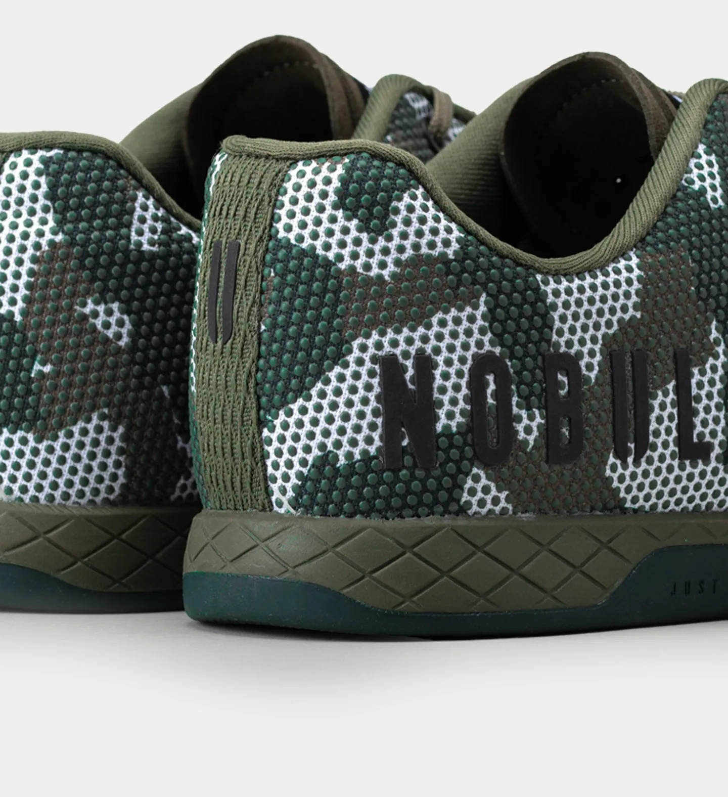 Women's Camo Trainer